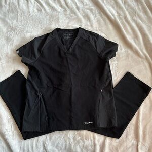 Disney x Figs scrub set size small